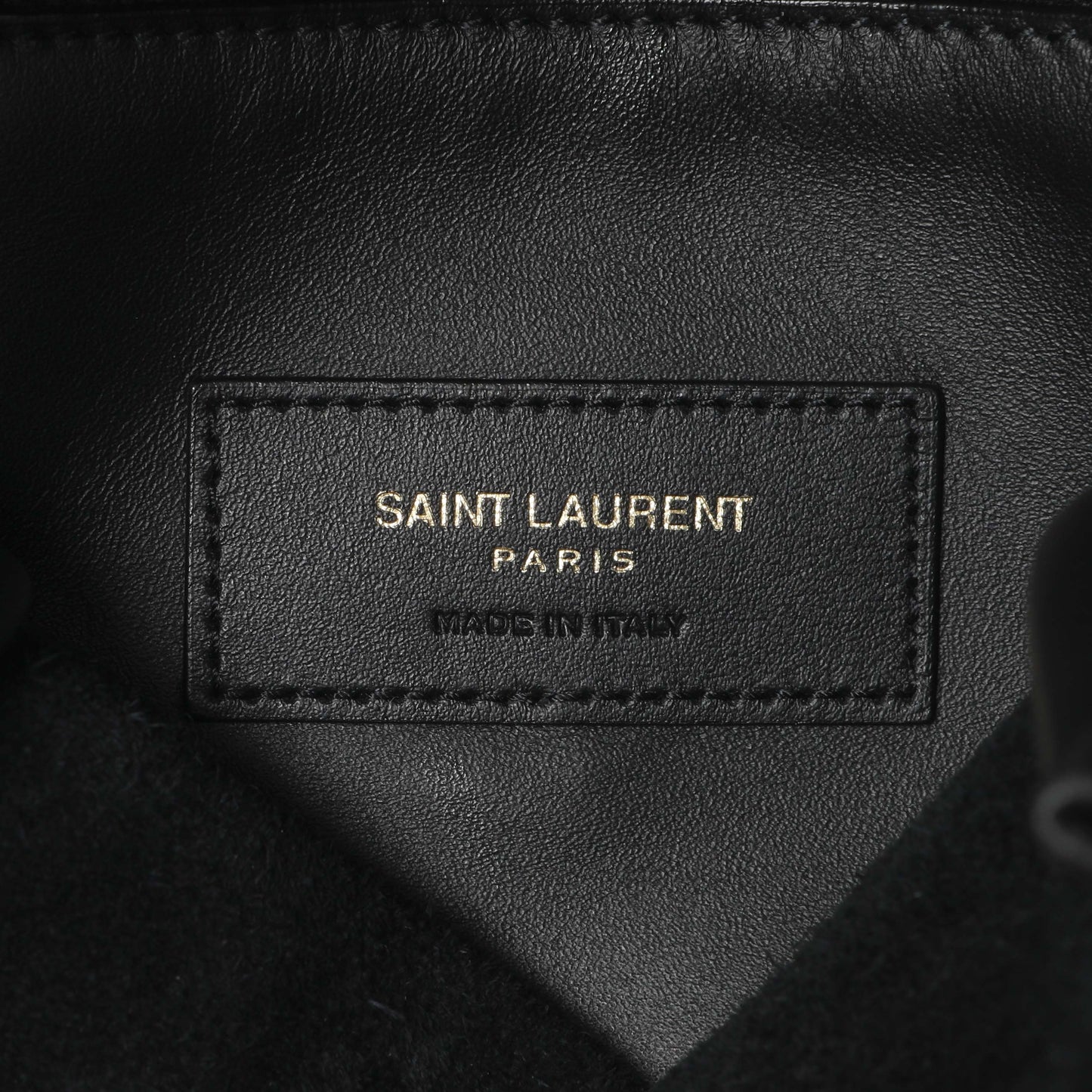Exclusive Saint Laurent Black Smooth Calfskin Small Le 5 A 7 Soft Hobo — Detail View