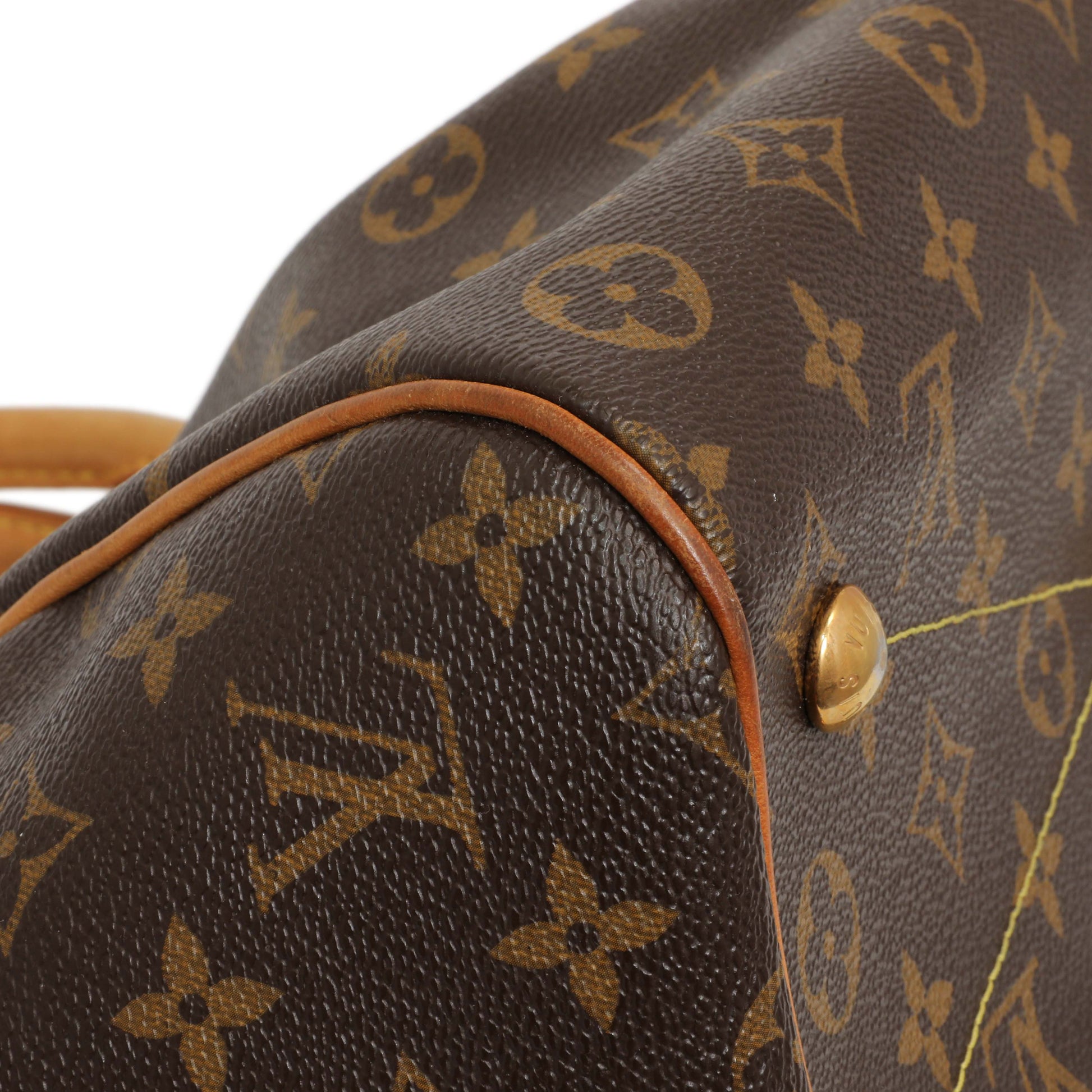 Exclusive Louis Vuitton Monogram Tivoli PM — Lifestyle View