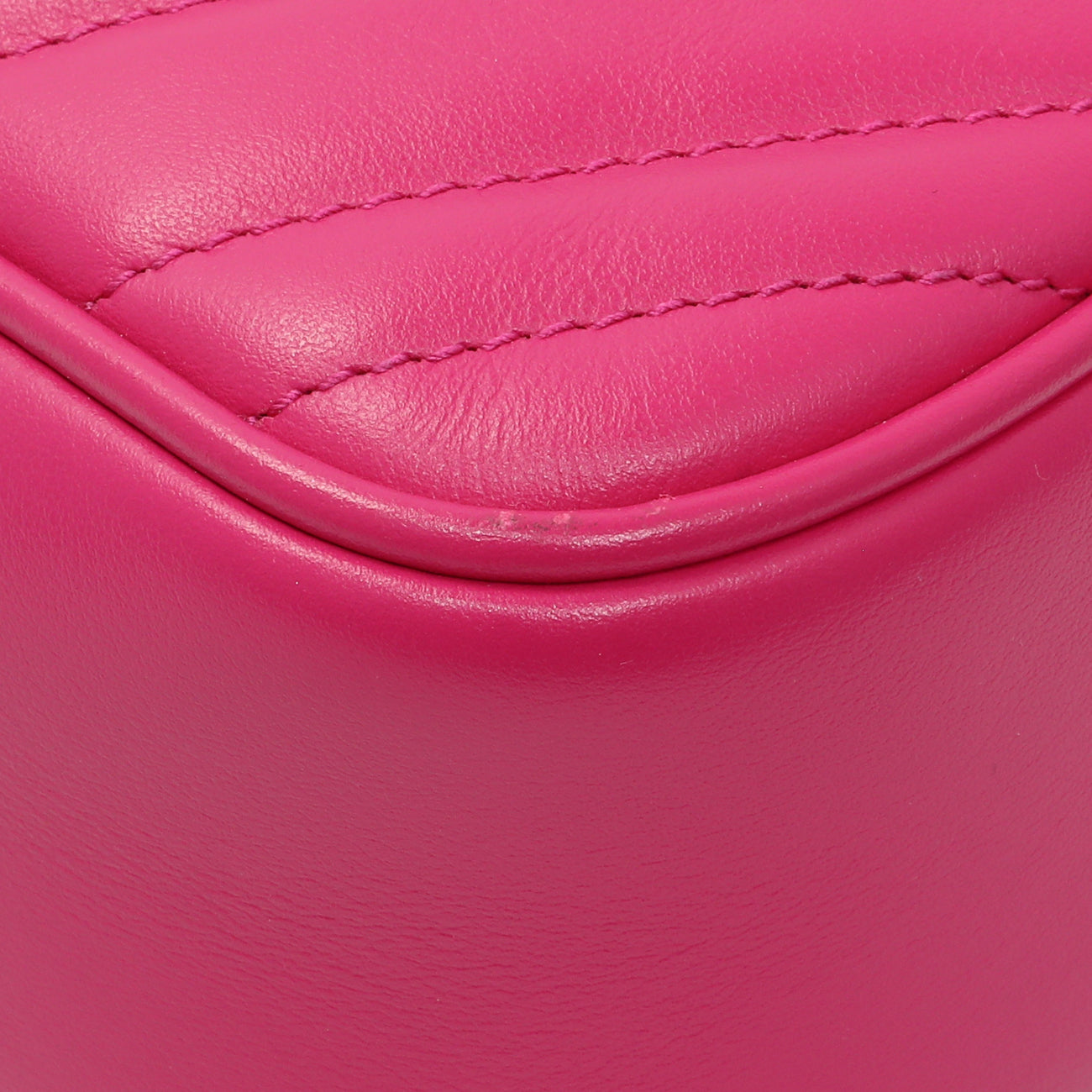 Exclusive Gucci Fuxia Calfskin Marmont Chain Bag — Lifestyle View