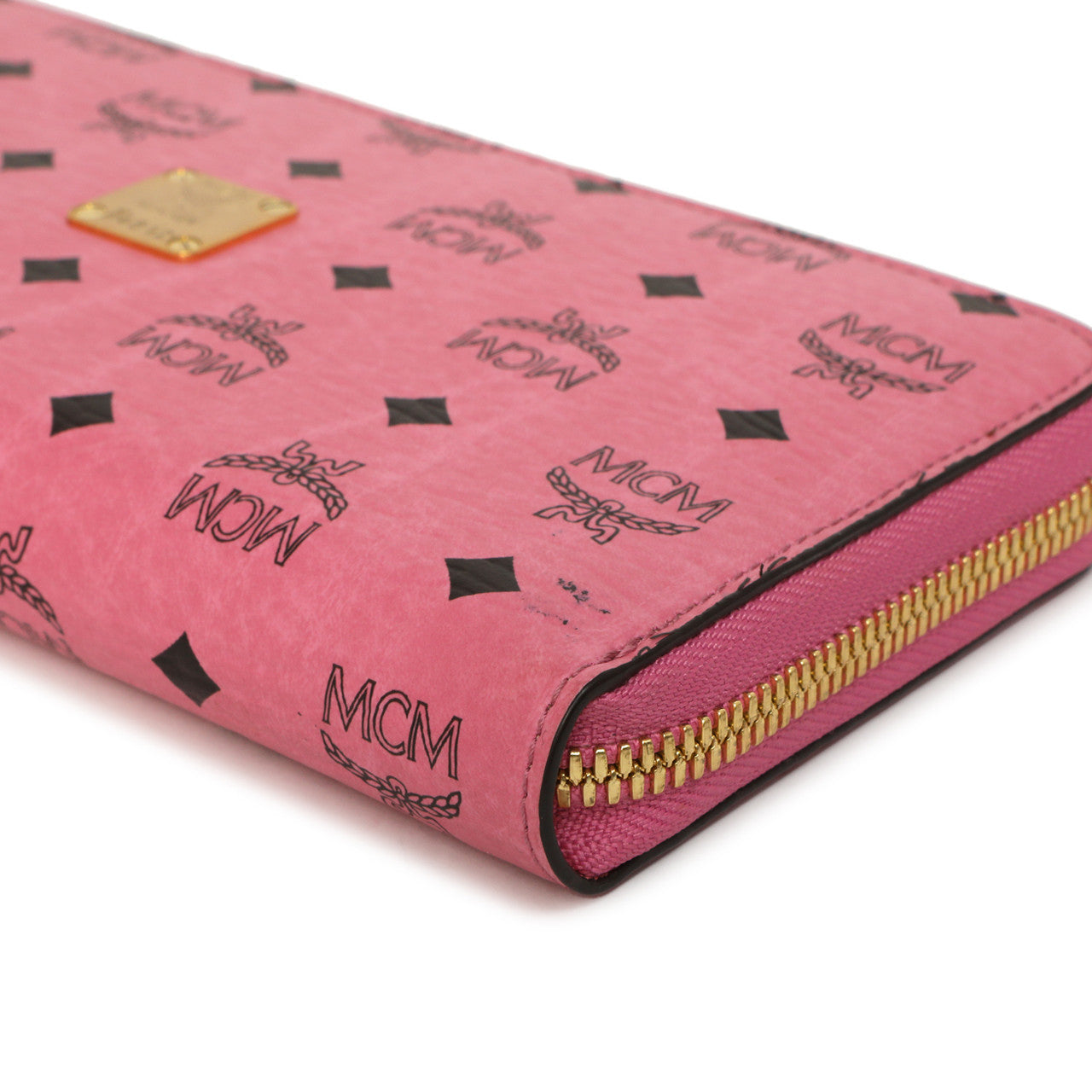 Exclusive MCM Pink Visetos Zip Around Wristlet Wallet — Detail View