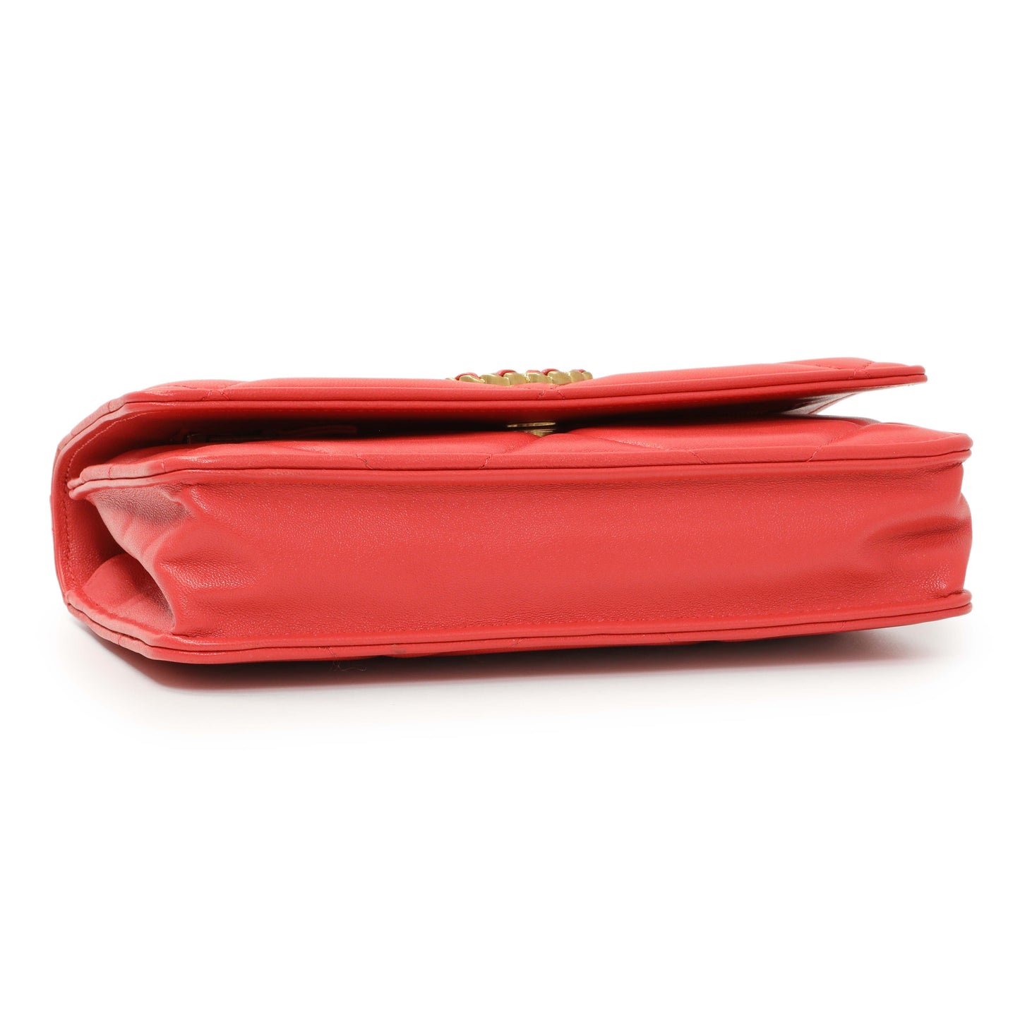 Exclusive Chanel Red Lambskin Quilted Chanel 19 Wallet On Chain — Top View