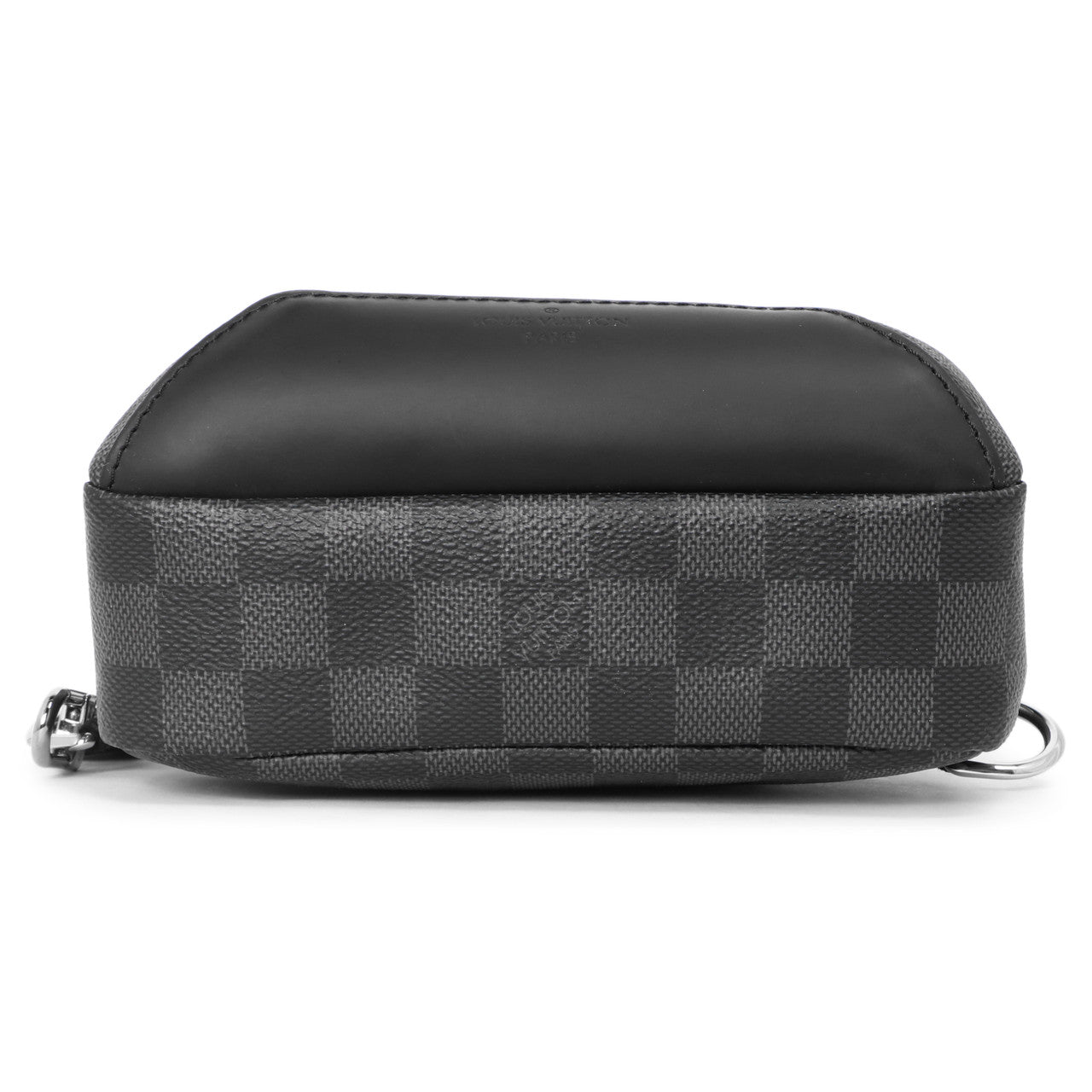 Exclusive Louis Vuitton Damier Graphite Avenue Slingbag — Detail View