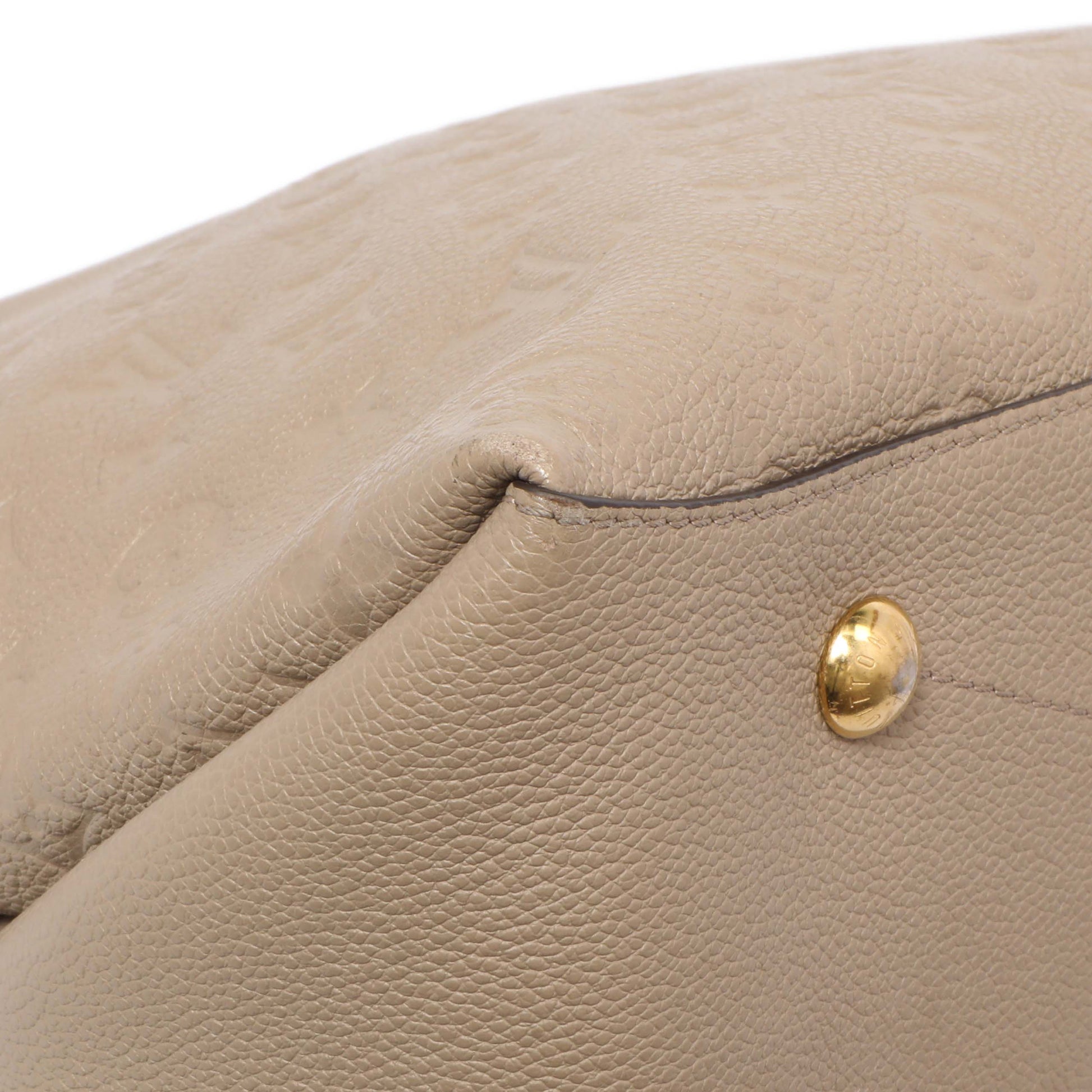 Exclusive Louis Vuitton Tourterelle Empreinte Maida Hobo — Alternate View 8
