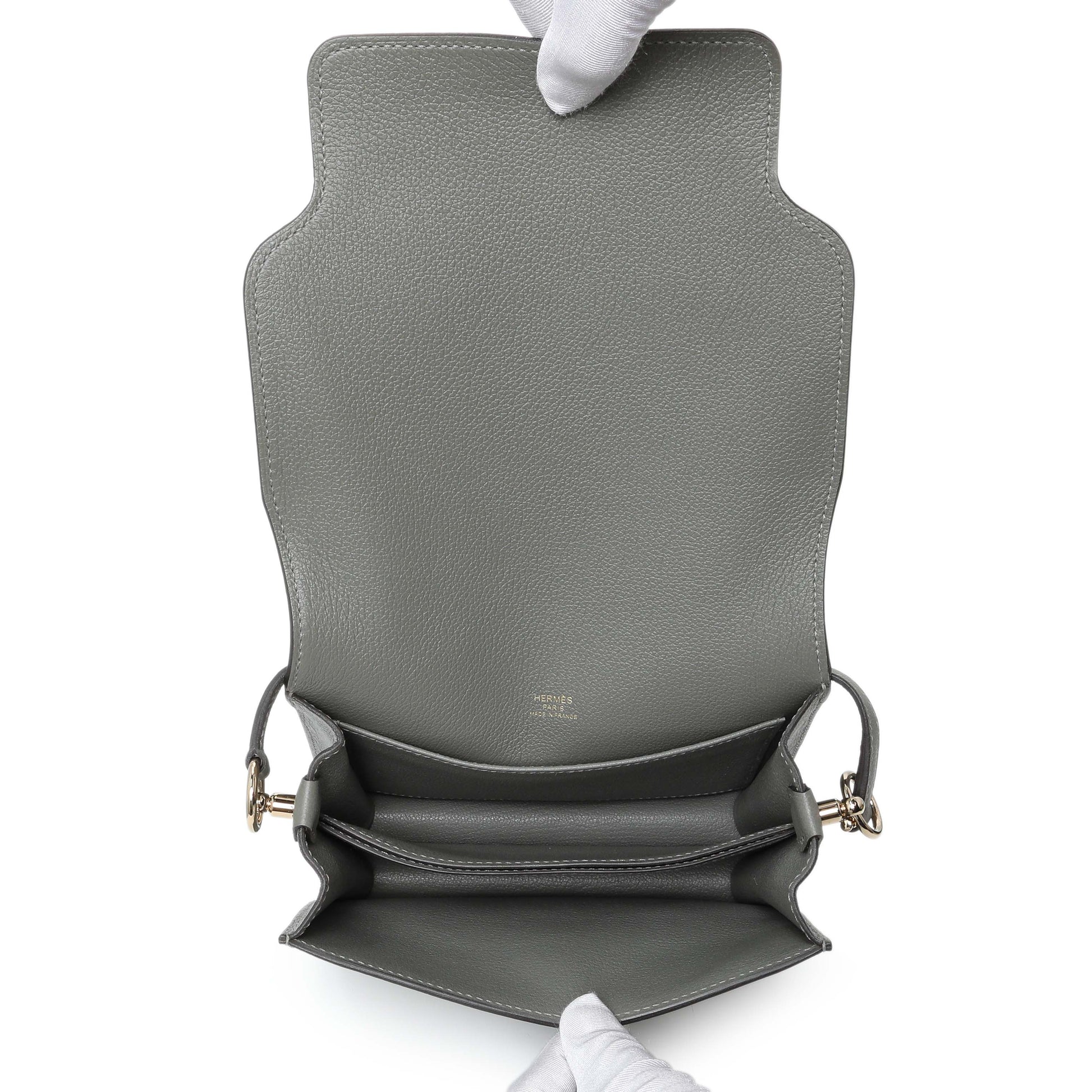 Exclusive Hermes Gris Meyer Evercolor Mini Roulis 18 — Top View