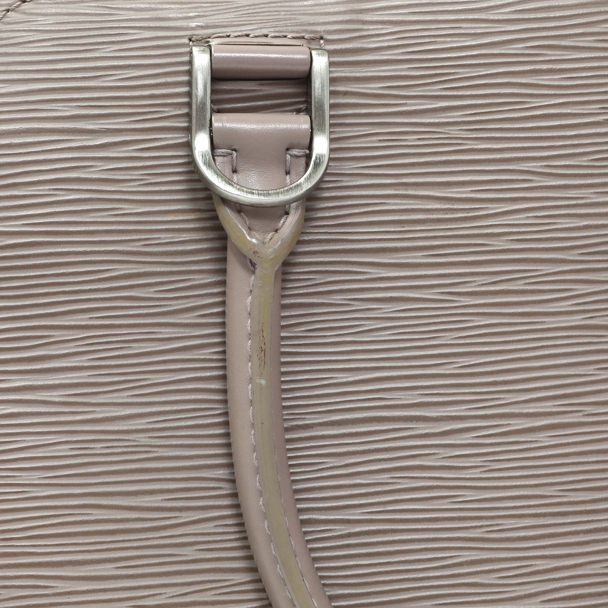 Exclusive Louis Vuitton Lilac Epi Pont-Neuf PM — Alternate View 12