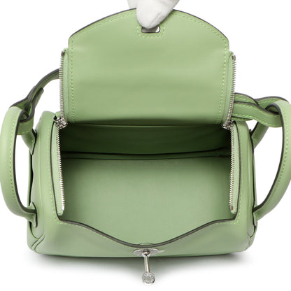 Exclusive Hermes Vert Criquet Swift Mini Lindy 20 — Detail View