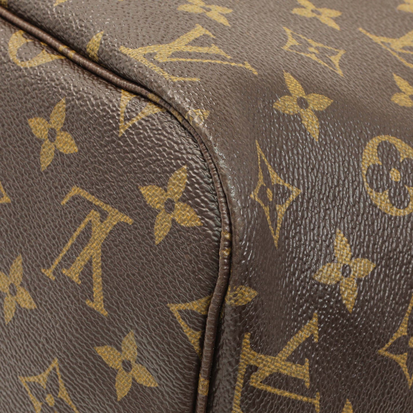 Exclusive Louis Vuitton Monogram Neverfull MM — Alternate View 7