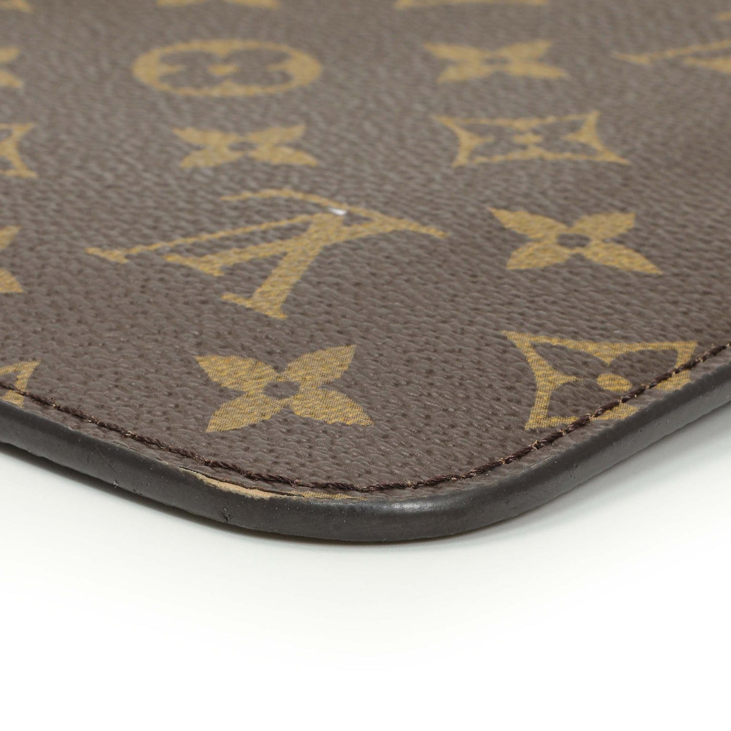 Exclusive Louis Vuitton Monogram Neverfull MM — Alternate View 9