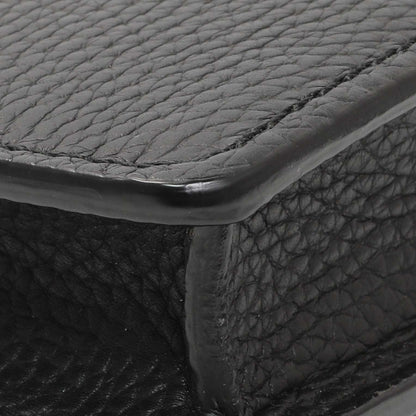 Exclusive Burberry Black Pebbled Leather Hampshire Wallet On Chain — Lifestyle View