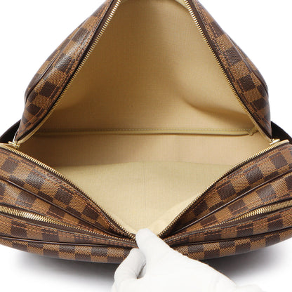 Exclusive Louis Vuitton Damier Ebene Reporter GM — Detail View
