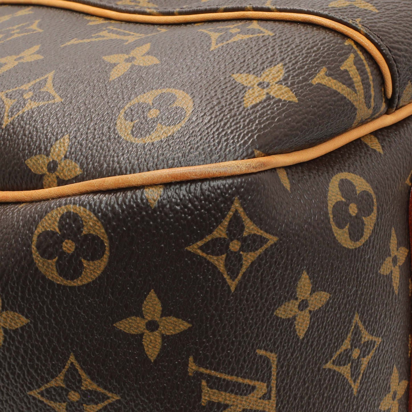 Exclusive Louis Vuitton Monogram Galliera PM — Top View
