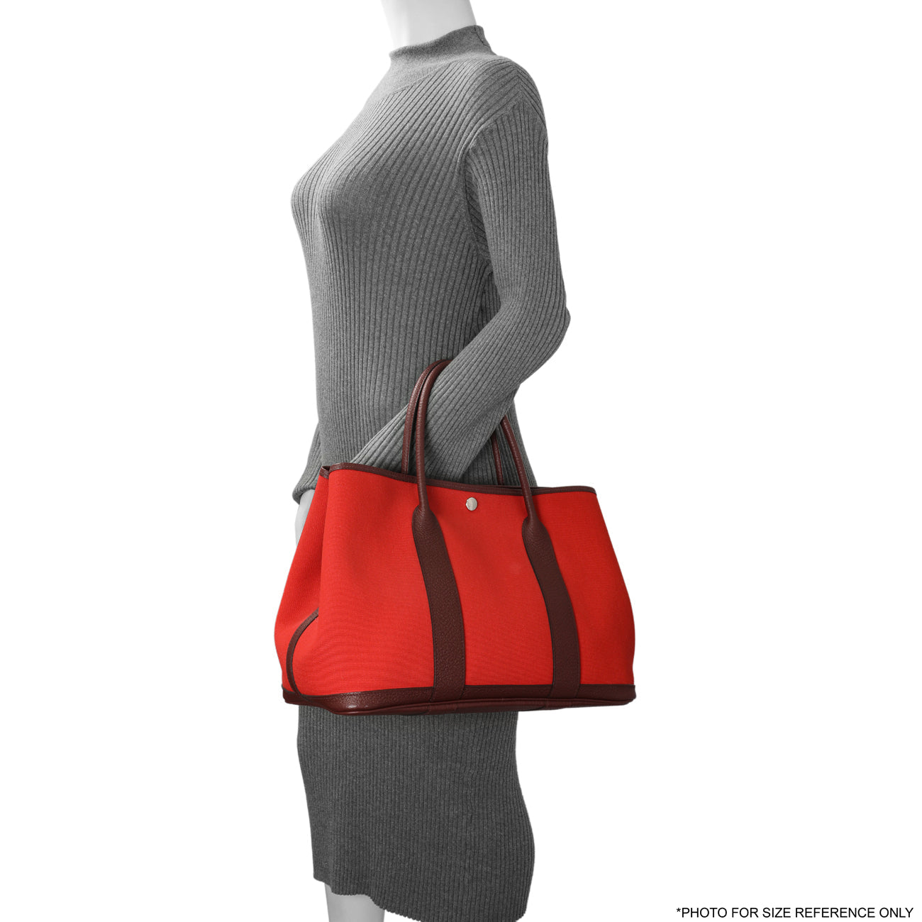 Exclusive Hermes Red Burgundy Toile Negonda Garden Party 36 — Lifestyle View