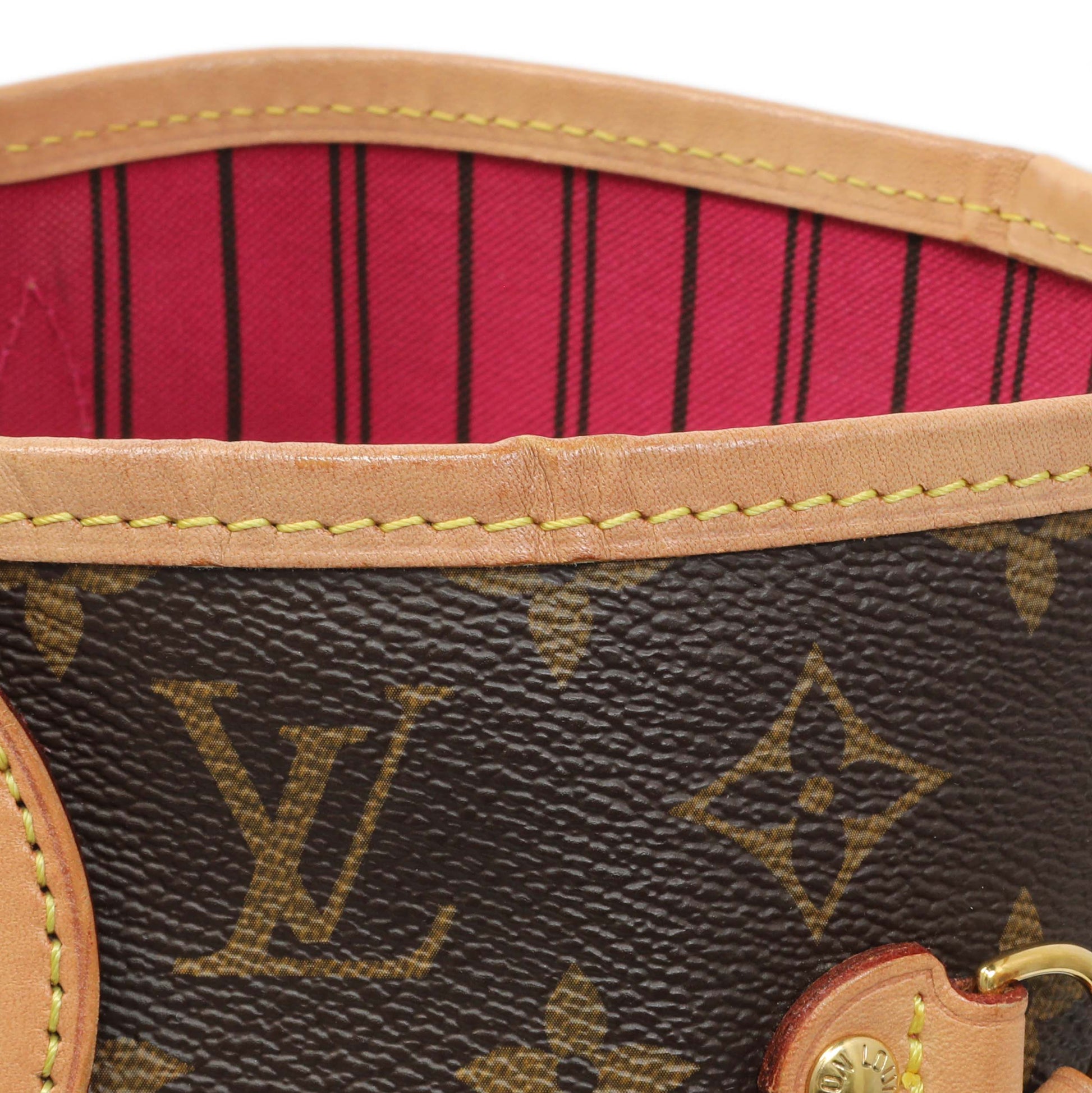 Exclusive Louis Vuitton Monogram Neo Neverfull MM — Alternate View 12