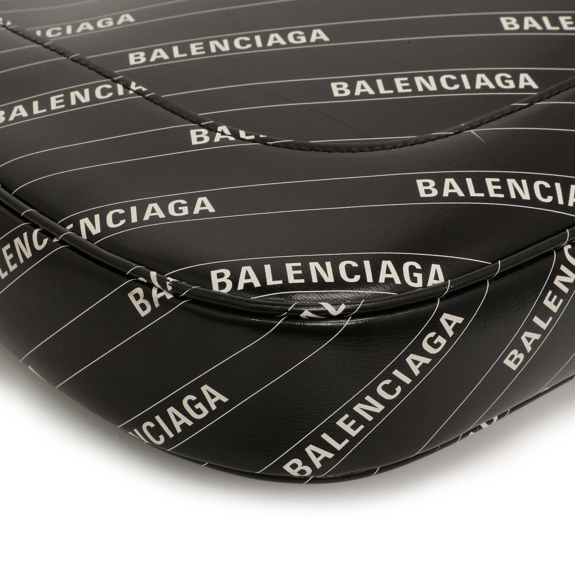 Exclusive Gucci X Balenciaga Black Calfskin Logo Print Medium Jackie 1961 Hobo — Detail View