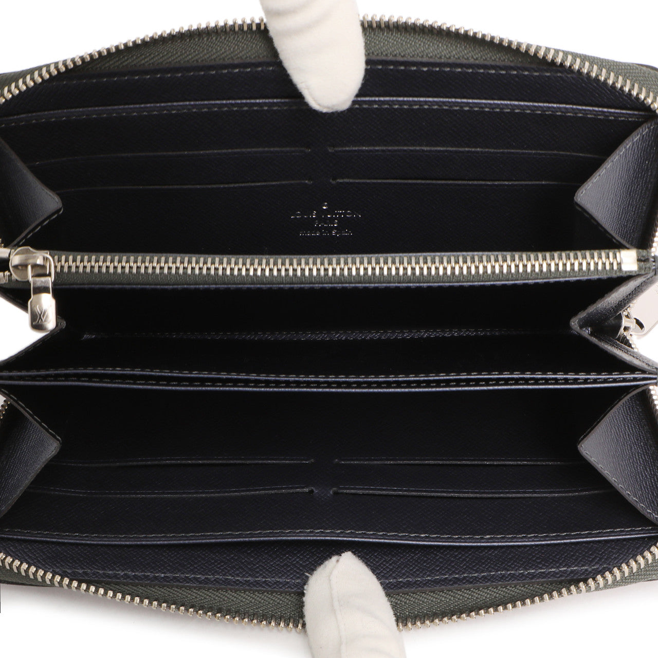Exclusive Louis Vuitton Anthracite Nacre Epi Zippy Wallet — Top View