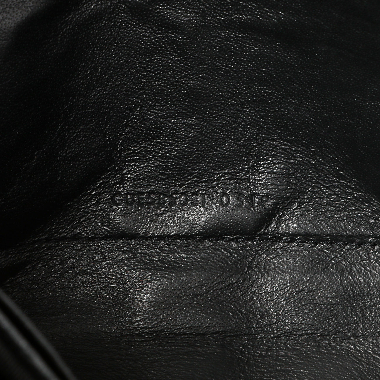 Exclusive Saint Laurent Black Lambskin Diamond Quilted Becky Chain Wallet — Alternate View 12