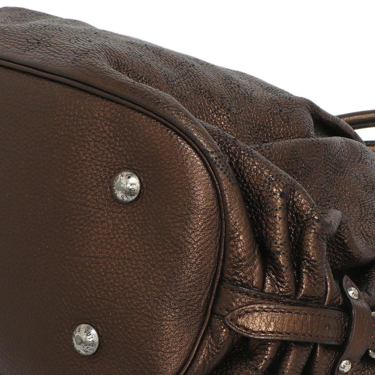 Exclusive Louis Vuitton Metallic Mordore Monogram  Mahina L — Lifestyle View