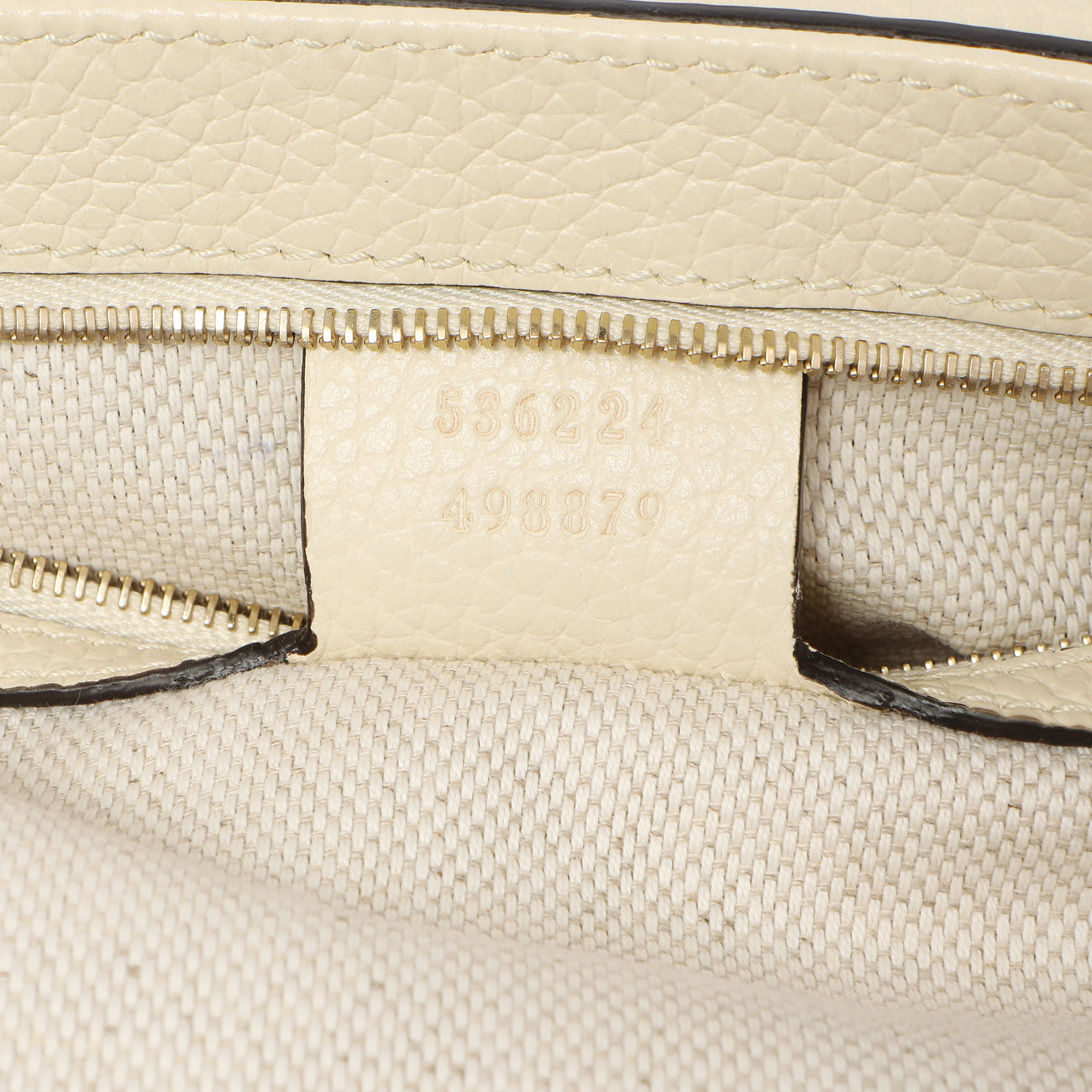 Exclusive Gucci Ivory Pebbled Calfskin Medium Soho Flap Crossbody — Alternate View 10