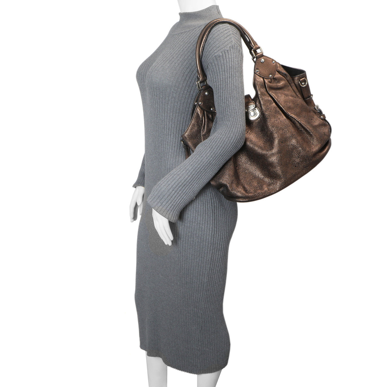 Exclusive Louis Vuitton Metallic Mordore Monogram  Mahina L — Alternate View 15