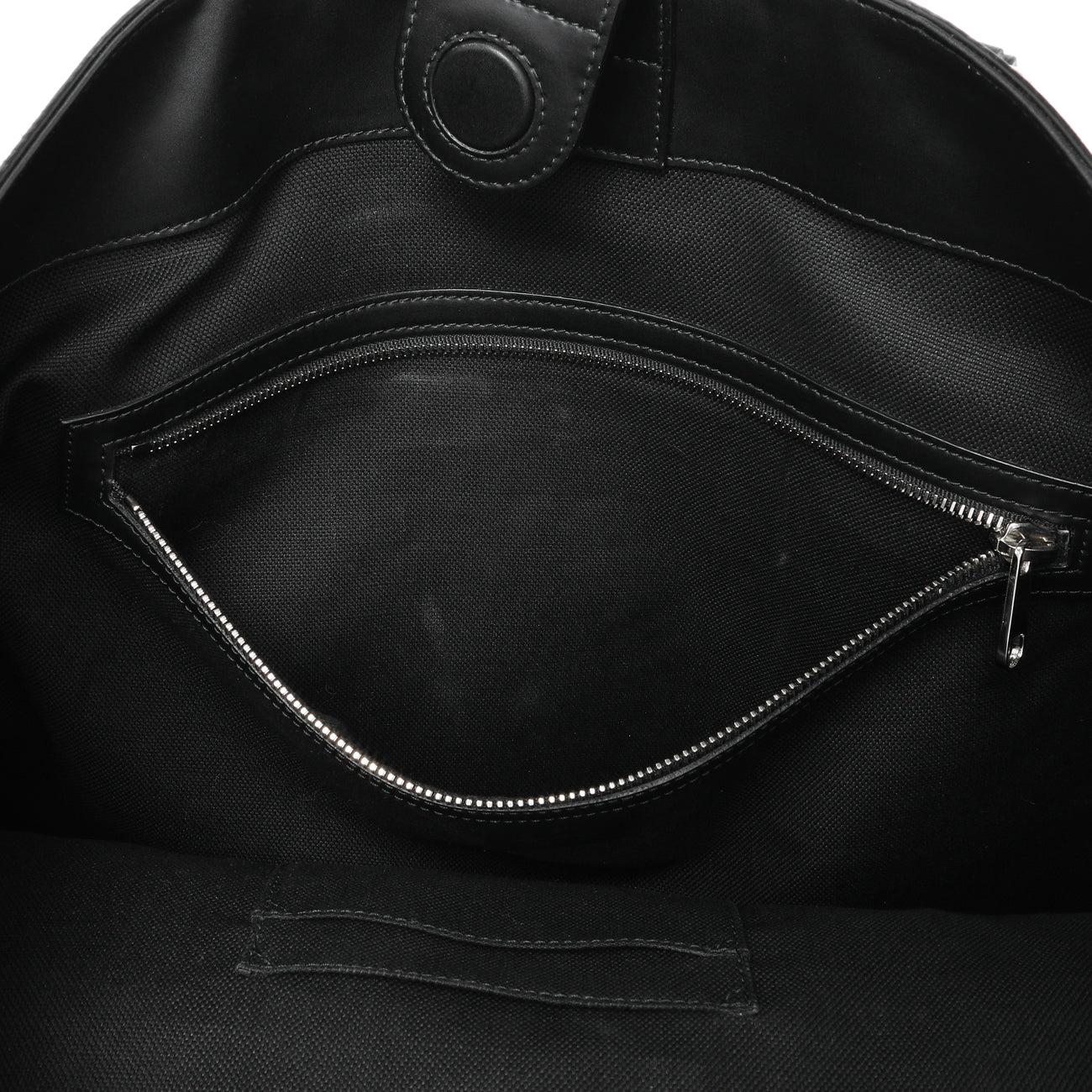 Exclusive Gucci Black GG Supreme Monogram Web Tote — Alternate View 11