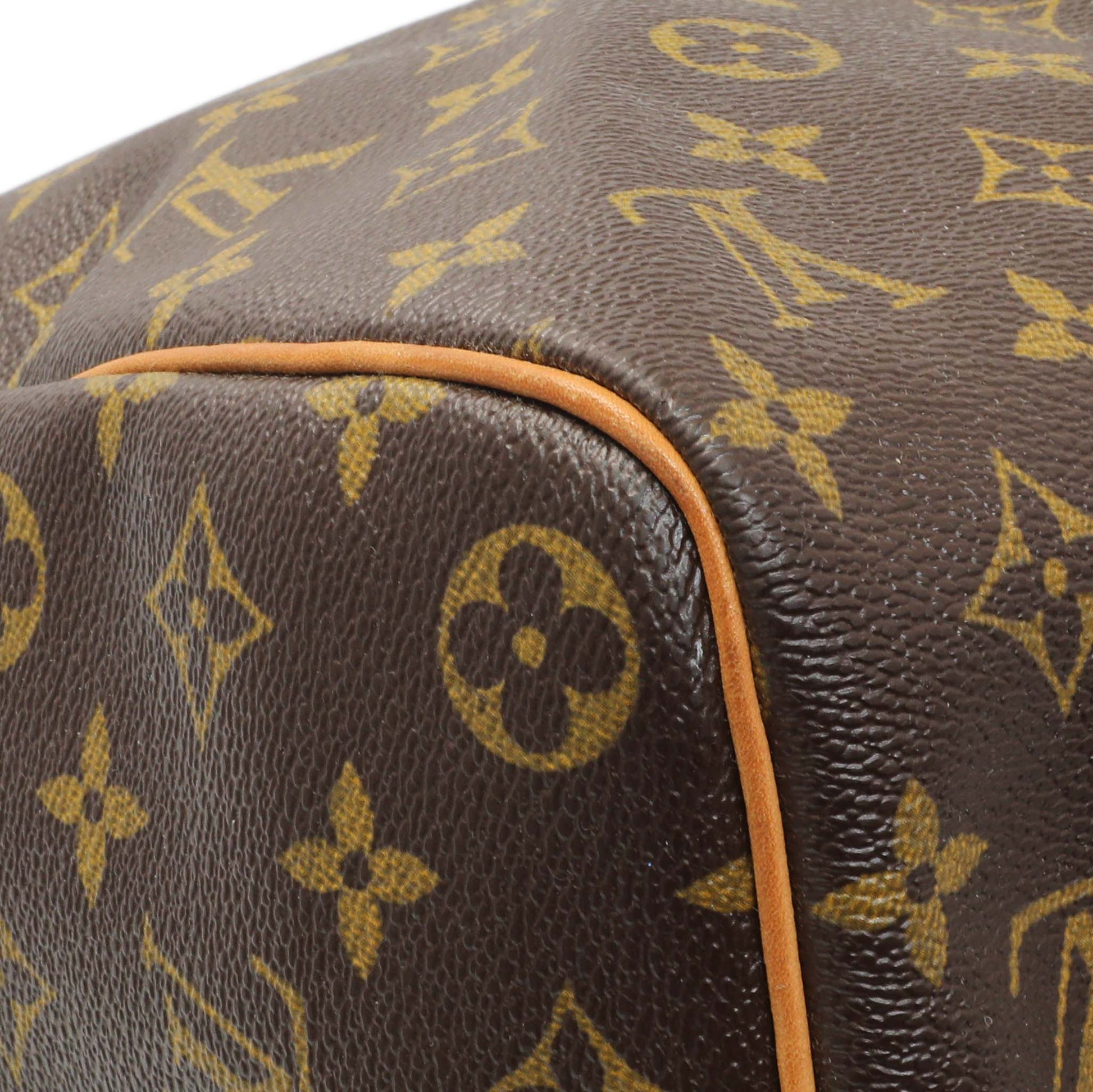 Exclusive Louis Vuitton Monogram Keepall 45 Bandouliere — Lifestyle View