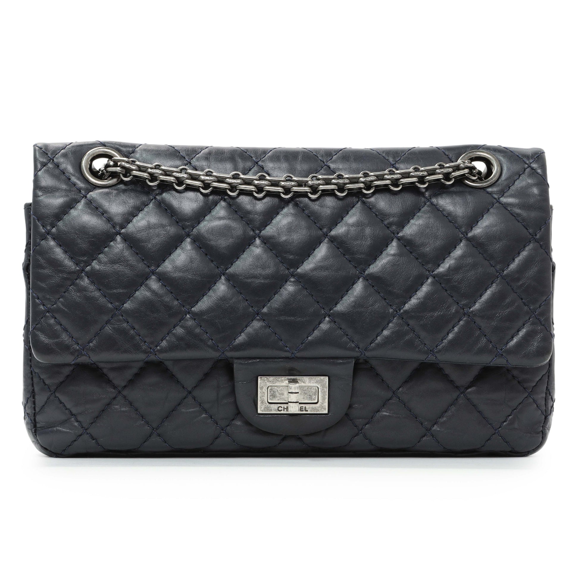 Exclusive Chanel Navy Quilted Aged Calfskin 2.55 Reissue 225 Flap — Front View