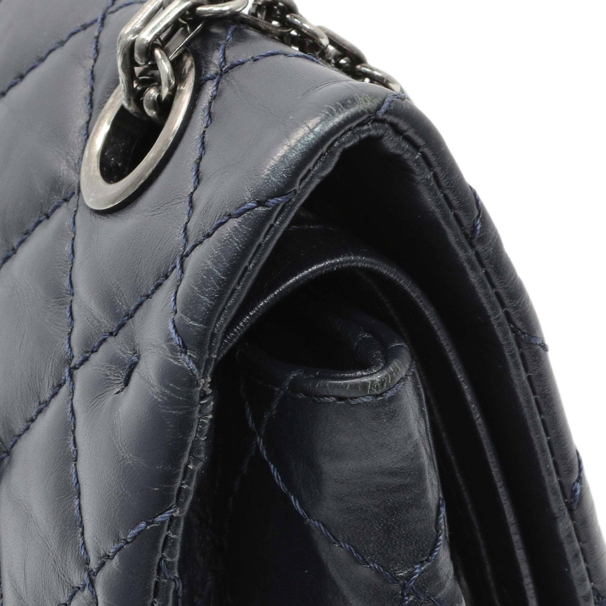 Exclusive Chanel Navy Quilted Aged Calfskin 2.55 Reissue 225 Flap — Alternate View 9
