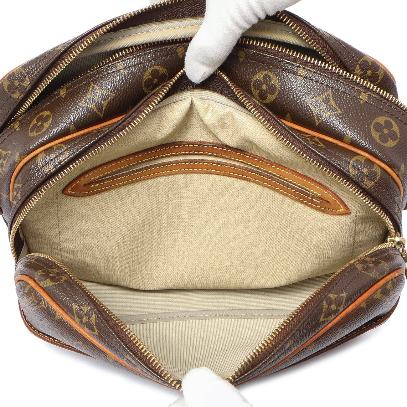 Exclusive Louis Vuitton Monogram Reporter PM — Alternate View 8