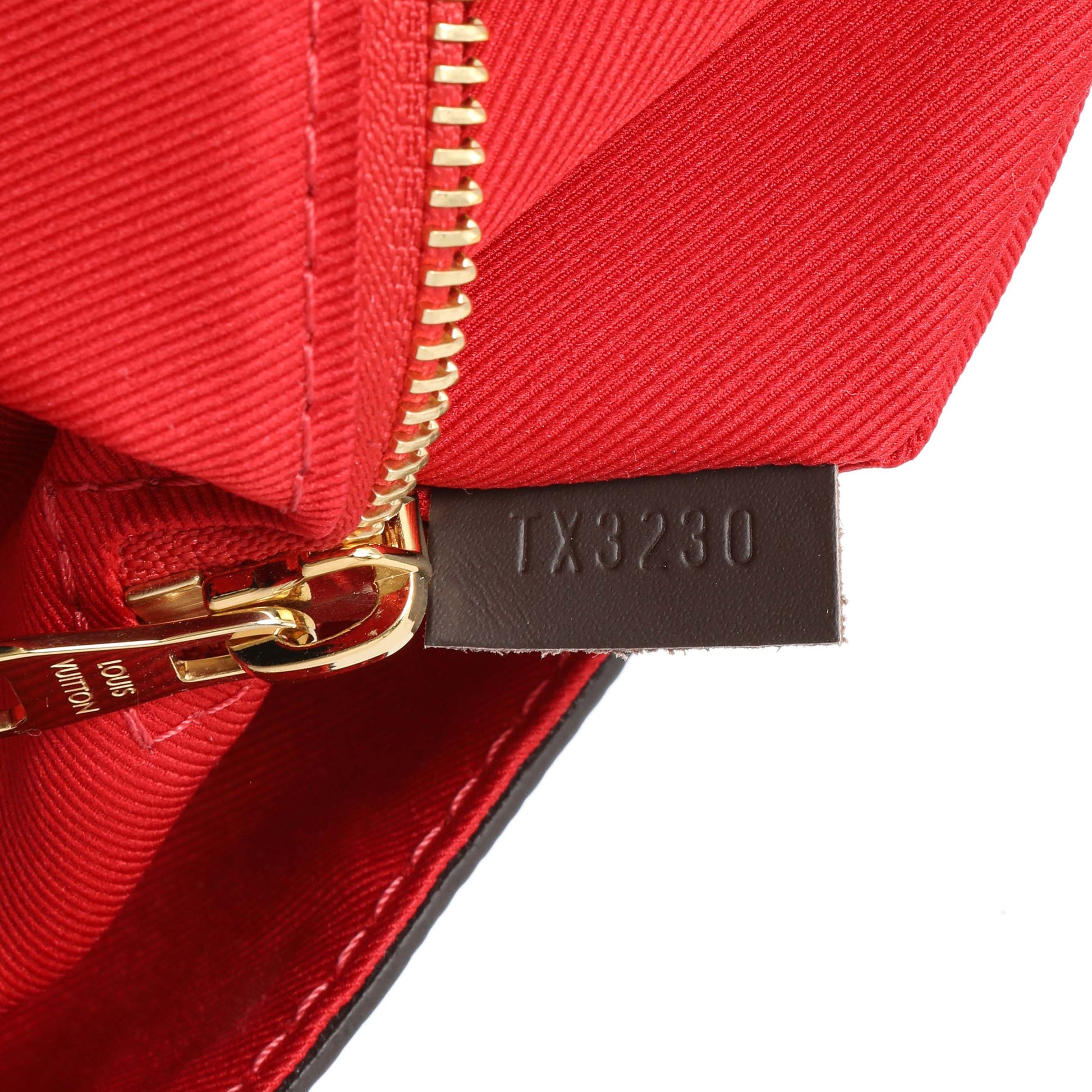 Exclusive Louis Vuitton Damier Ebene Graceful PM — Lifestyle View