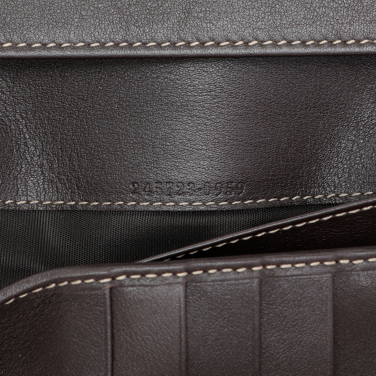Exclusive Gucci Monogram Lovely Heart Continental Wallet — Alternate View 11