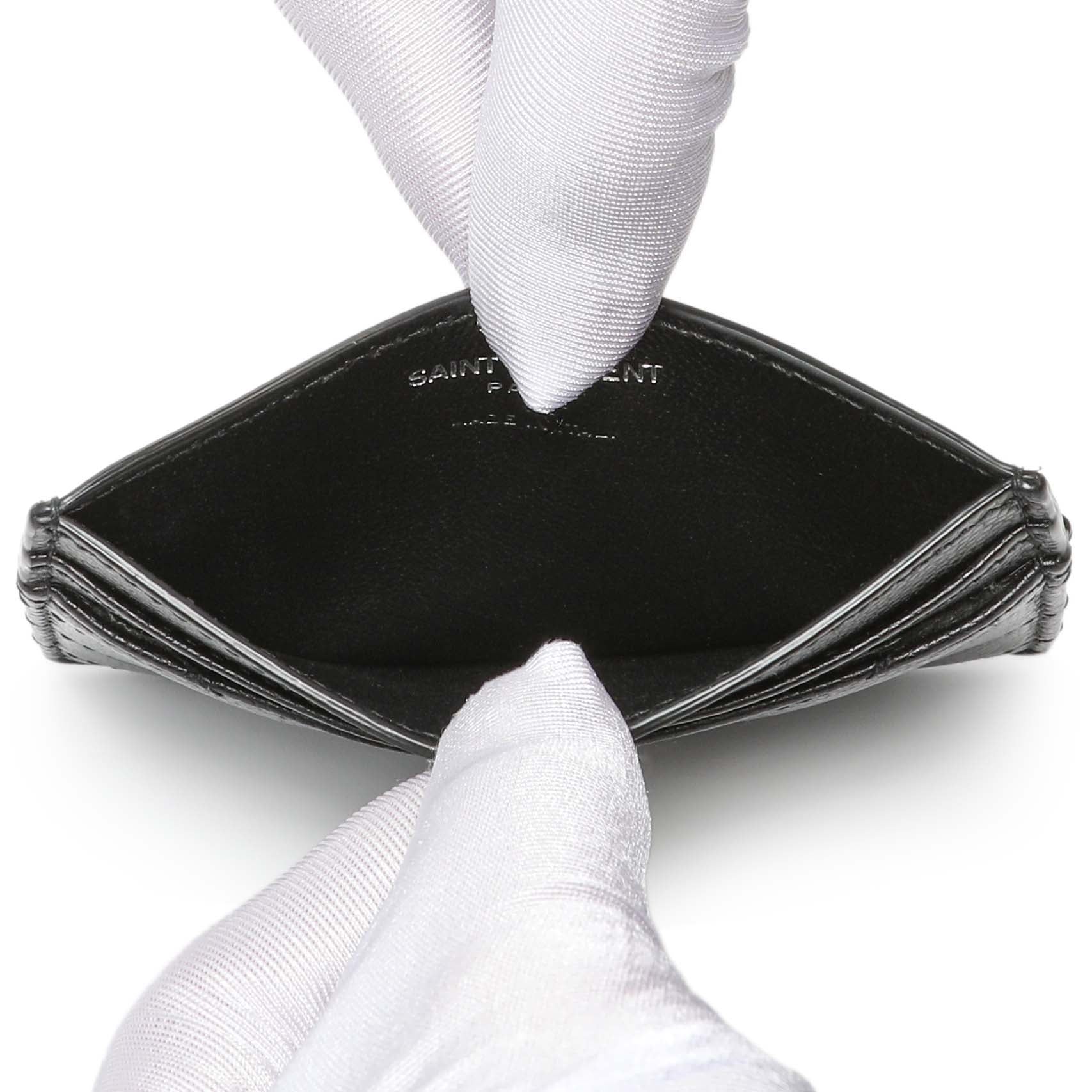 Exclusive Saint Laurent Black Grain De Poudre Matelasse Chevron Monogram Credit Card Case — Top View