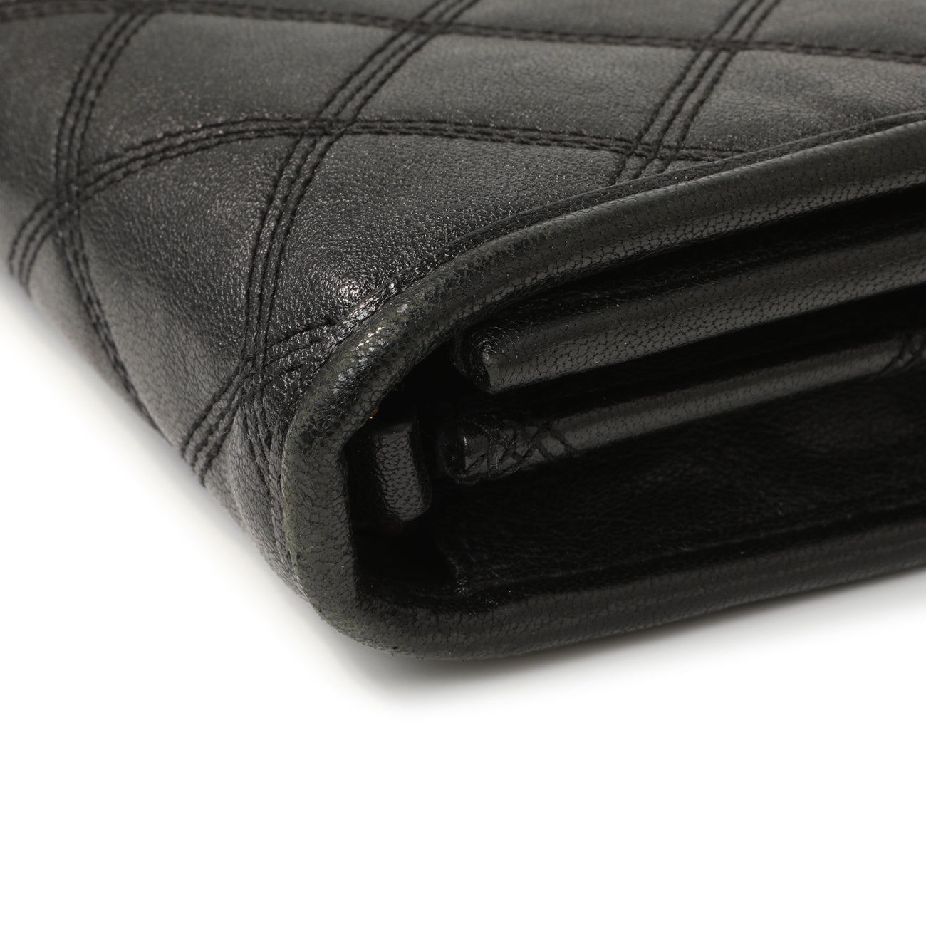 Exclusive Saint Laurent Black Lambskin Diamond Quilted Becky Chain Wallet — Alternate View 7