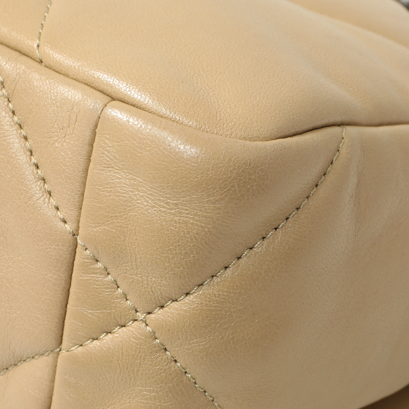 Exclusive Chanel Beige Quilted Lambskin Medium Chanel 19 Flap — Alternate View 8
