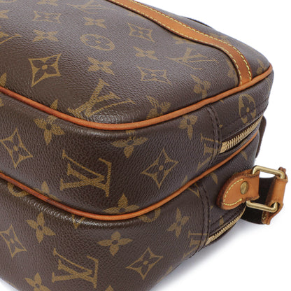Exclusive Louis Vuitton Monogram Reporter PM — Detail View