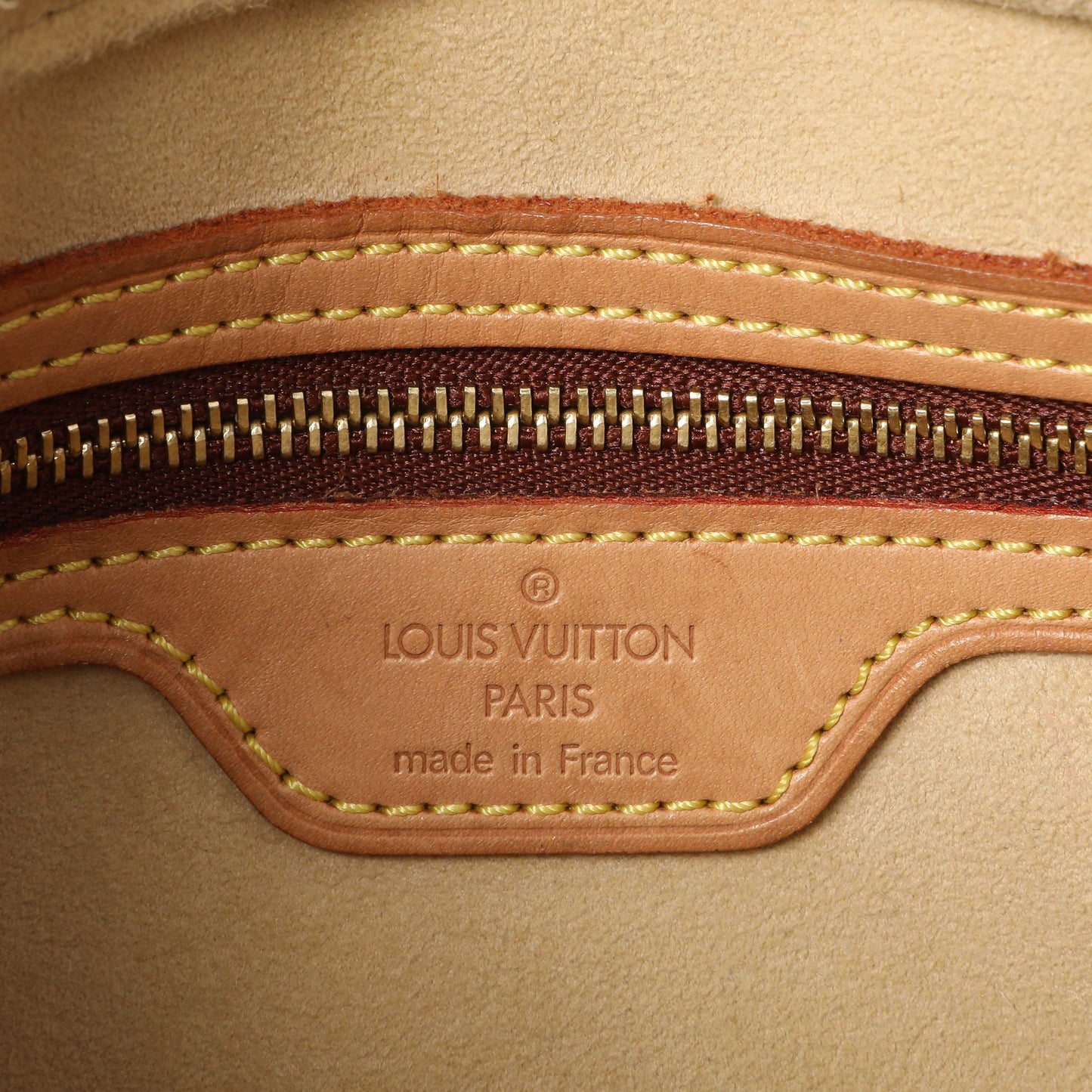Exclusive Louis Vuitton Monogram Looping MM — Alternate View 9