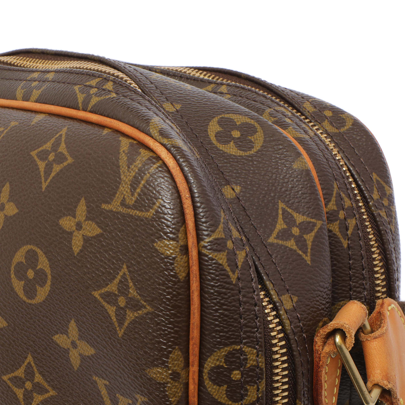 Exclusive Louis Vuitton Monogram Reporter PM — Alternate View 15