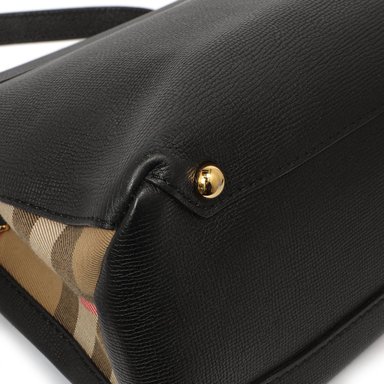 Exclusive Burberry Black Derby Calfskin House Check Medium Camberley — Alternate View 7