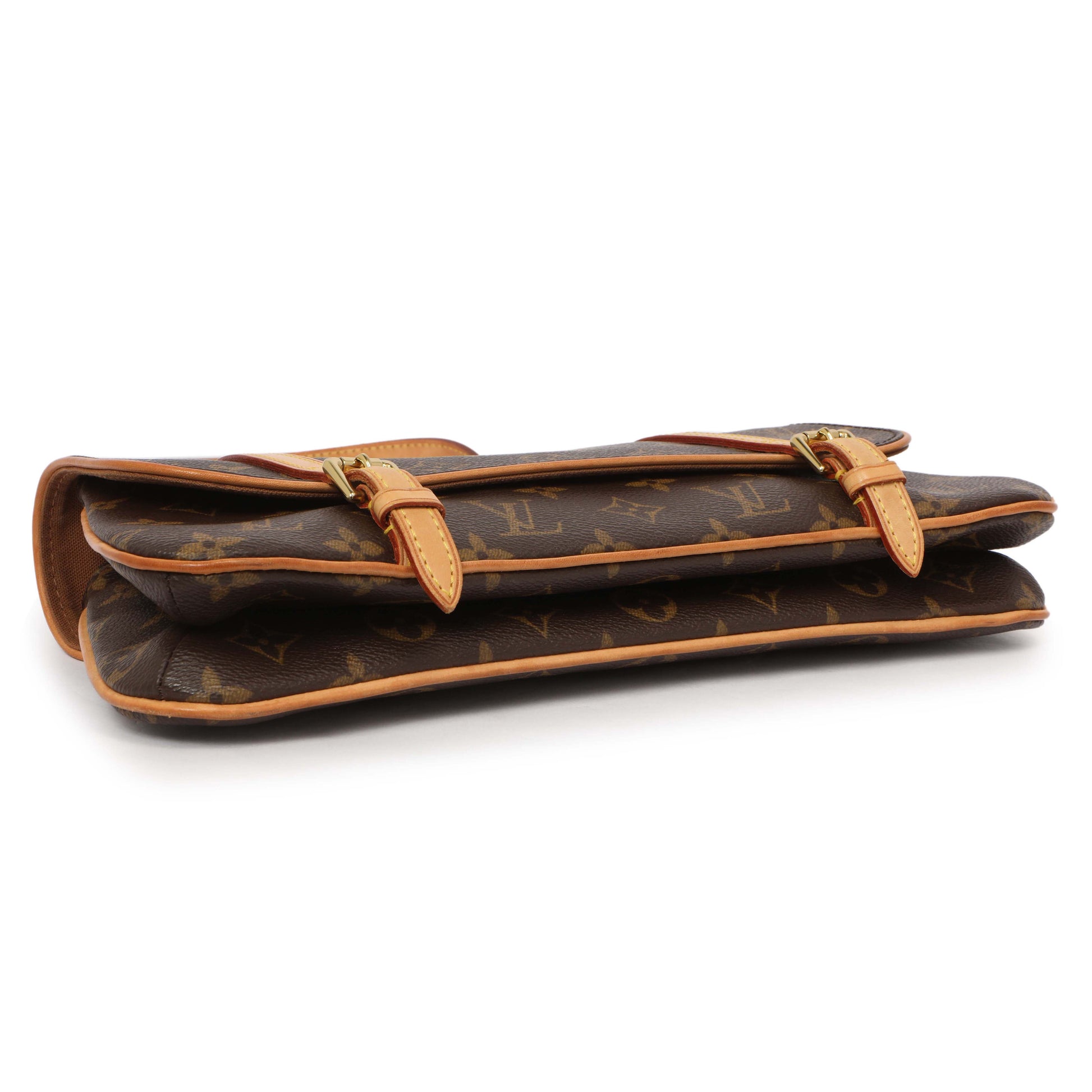 Exclusive Louis Vuitton Monogram Pochette Marelle MM — Top View