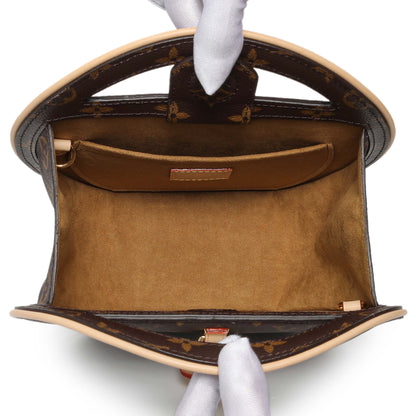 Exclusive Louis Vuitton Monogram Around Me PM — Top View