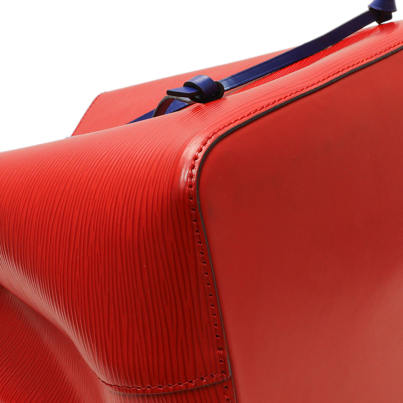Exclusive Louis Vuitton Coquelicot Epi Neonoe MM — Top View