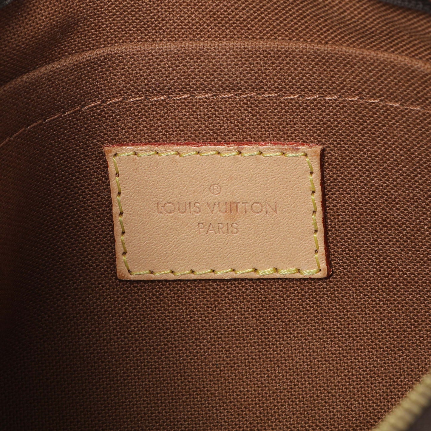 Exclusive Louis Vuitton Monogram Multi Pochette Accessories — Lifestyle View