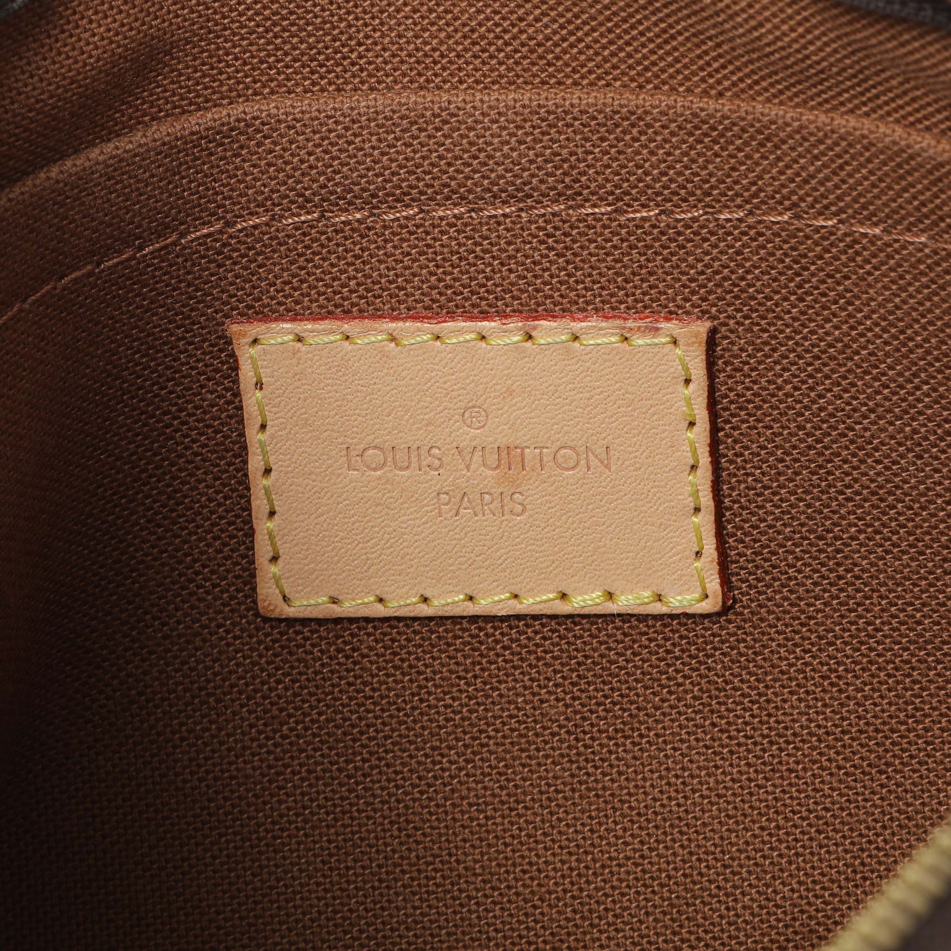 Exclusive Louis Vuitton Monogram Multi Pochette Accessories — Lifestyle View