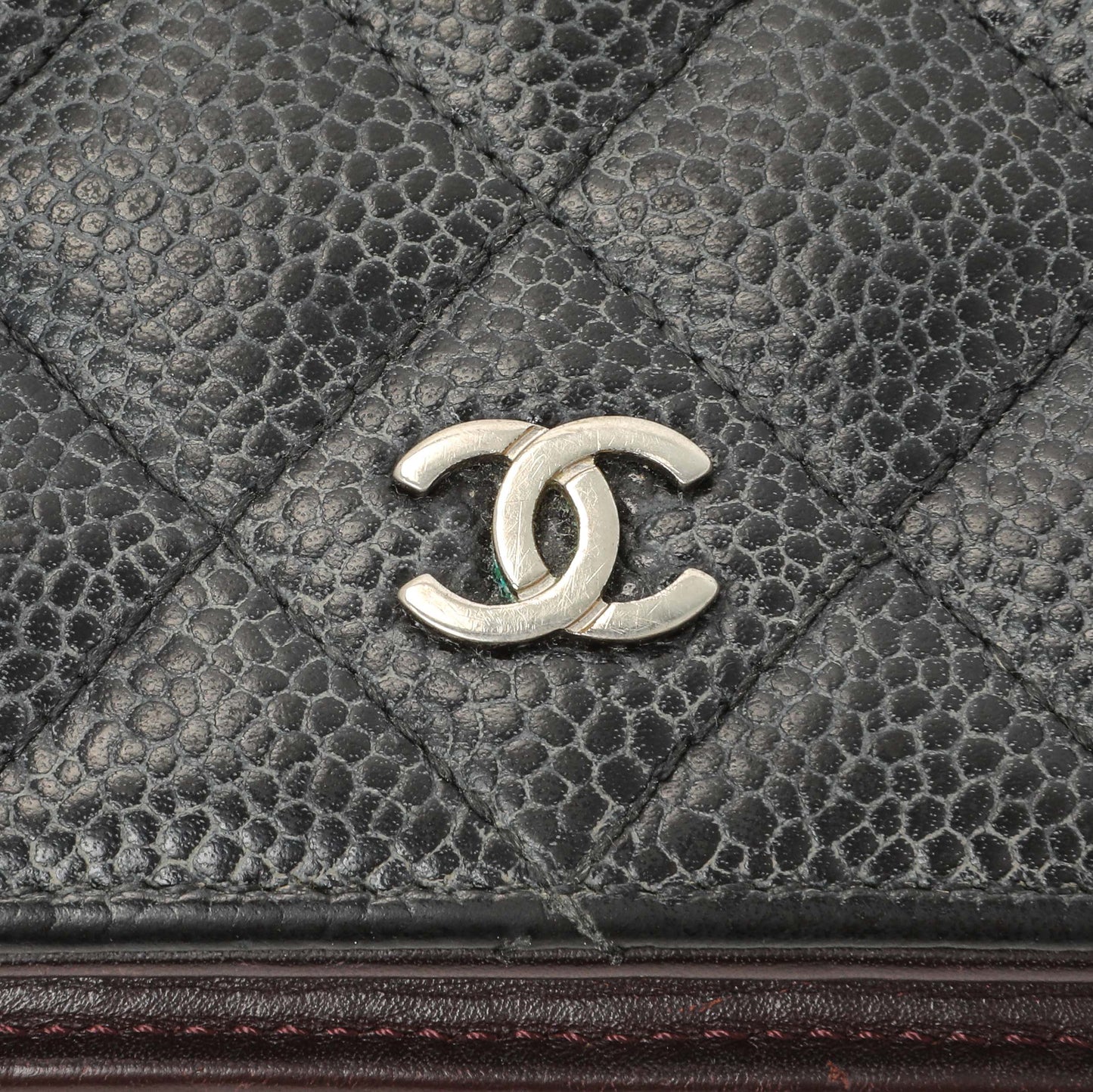 Exclusive Chanel Black Quilted Caviar Yen Wallet — Alternate View 17