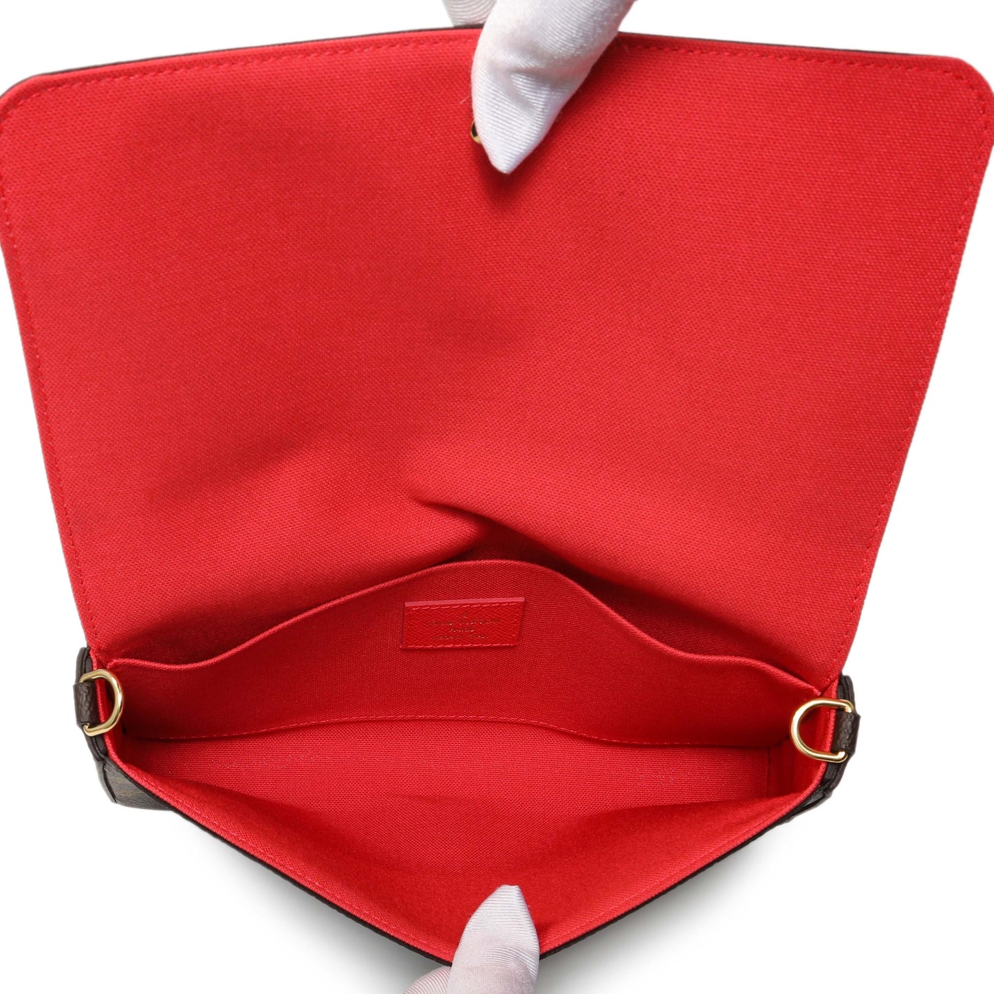 Exclusive Louis Vuitton Monogram 2022 Christmas Animation China Chengdu Pochette Felicie Chain Wallet — Detail View