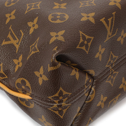 Exclusive Louis Vuitton Monogram Sully PM — Lifestyle View