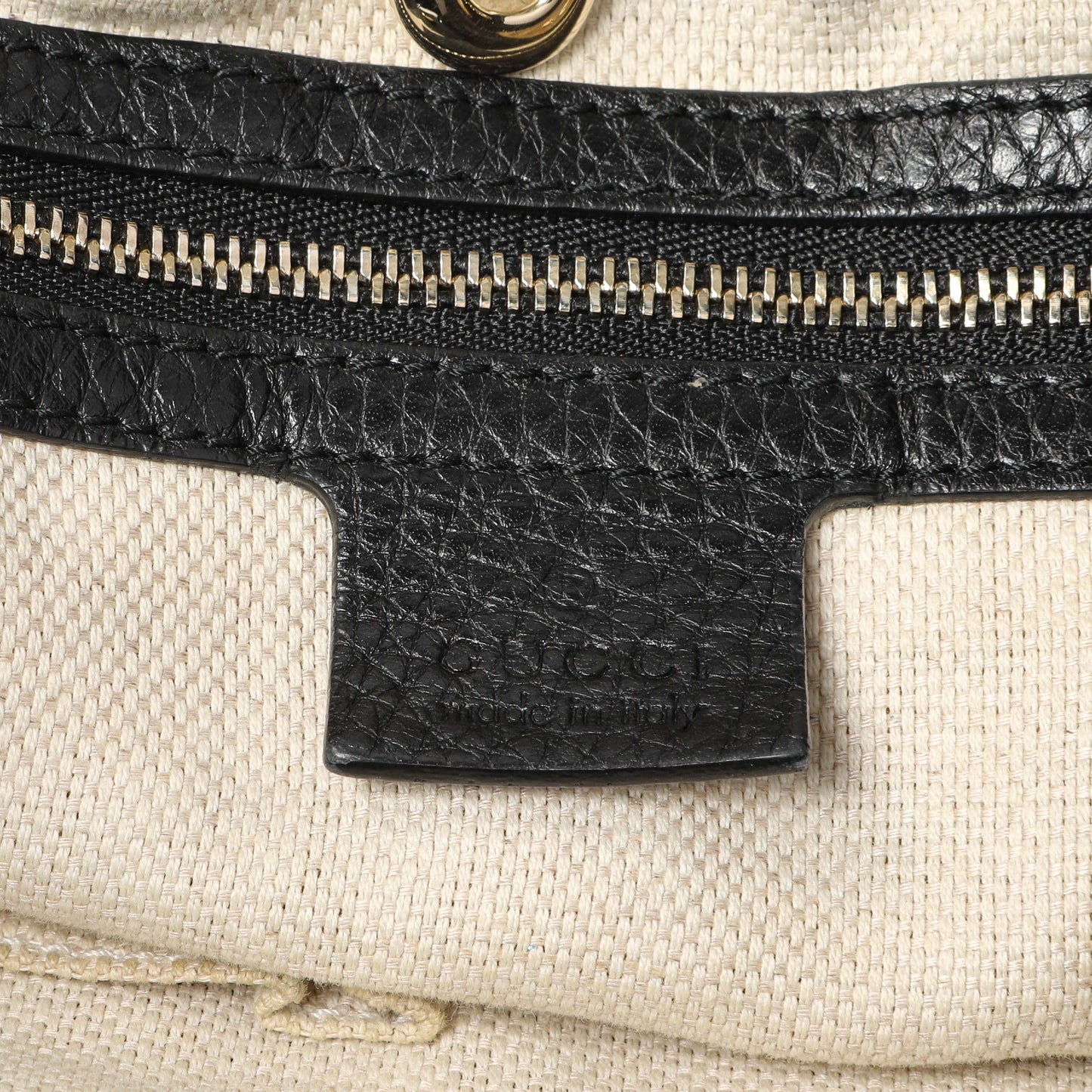 Exclusive Gucci Black Pebbled Calfskin Medium Soho Chain Shoulder Bag — Alternate View 9