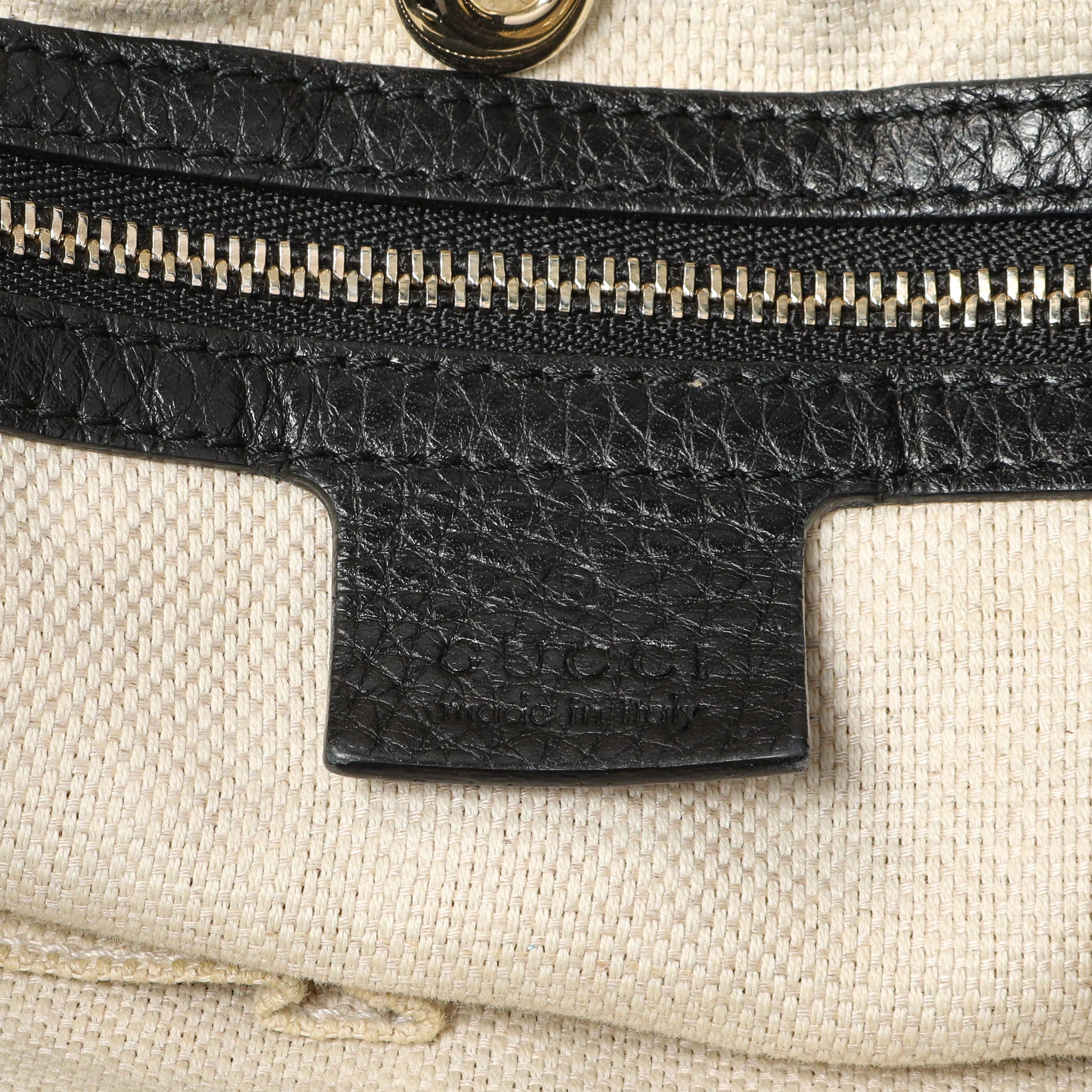 Exclusive Gucci Black Pebbled Calfskin Medium Soho Chain Shoulder Bag — Alternate View 9