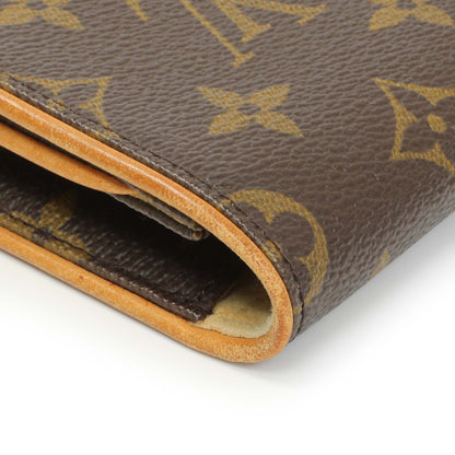 Exclusive Louis Vuitton Monogram Pochette Twin GM — Lifestyle View