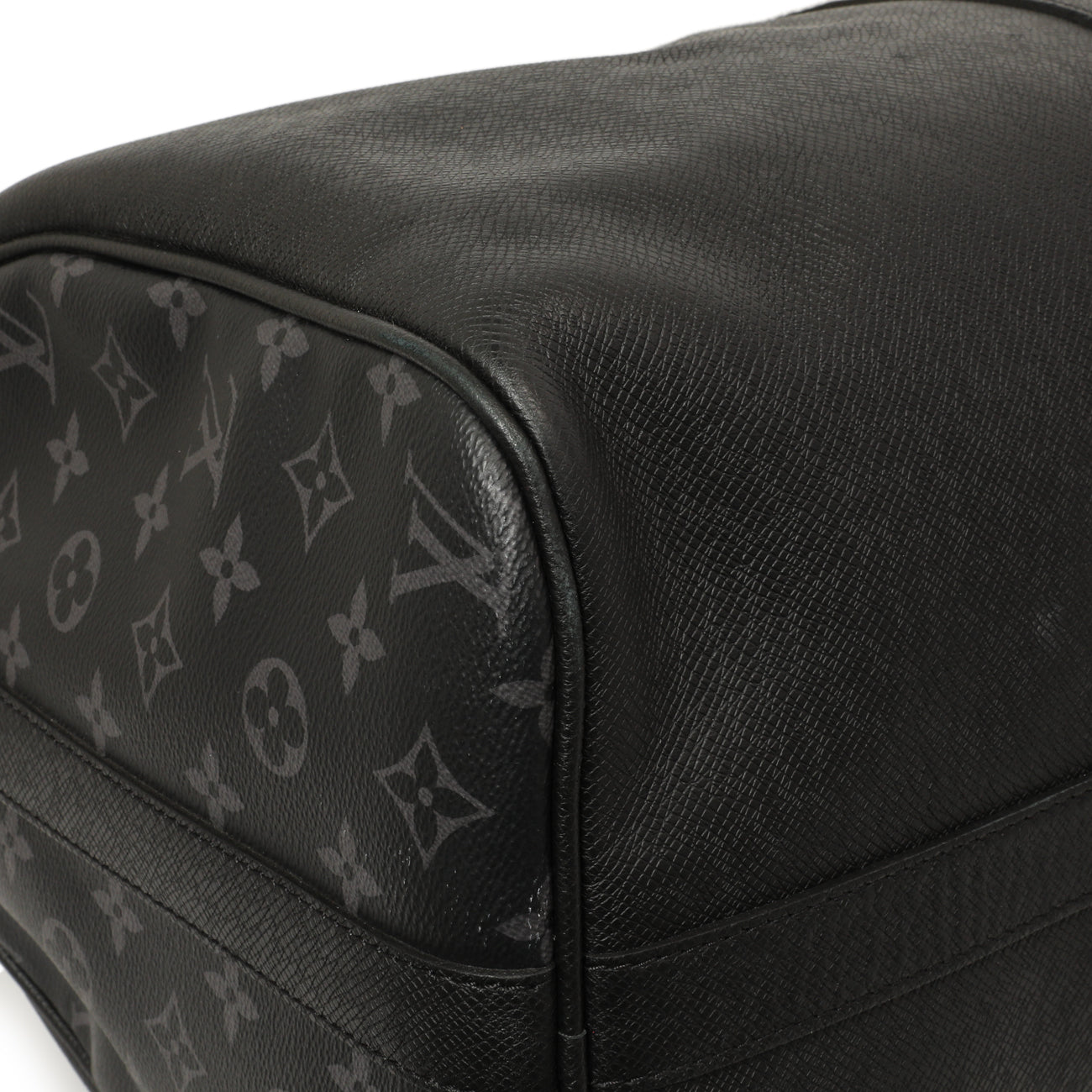 Exclusive Louis Vuitton Black Taigarama Keepall Bandouliere 50 — Lifestyle View