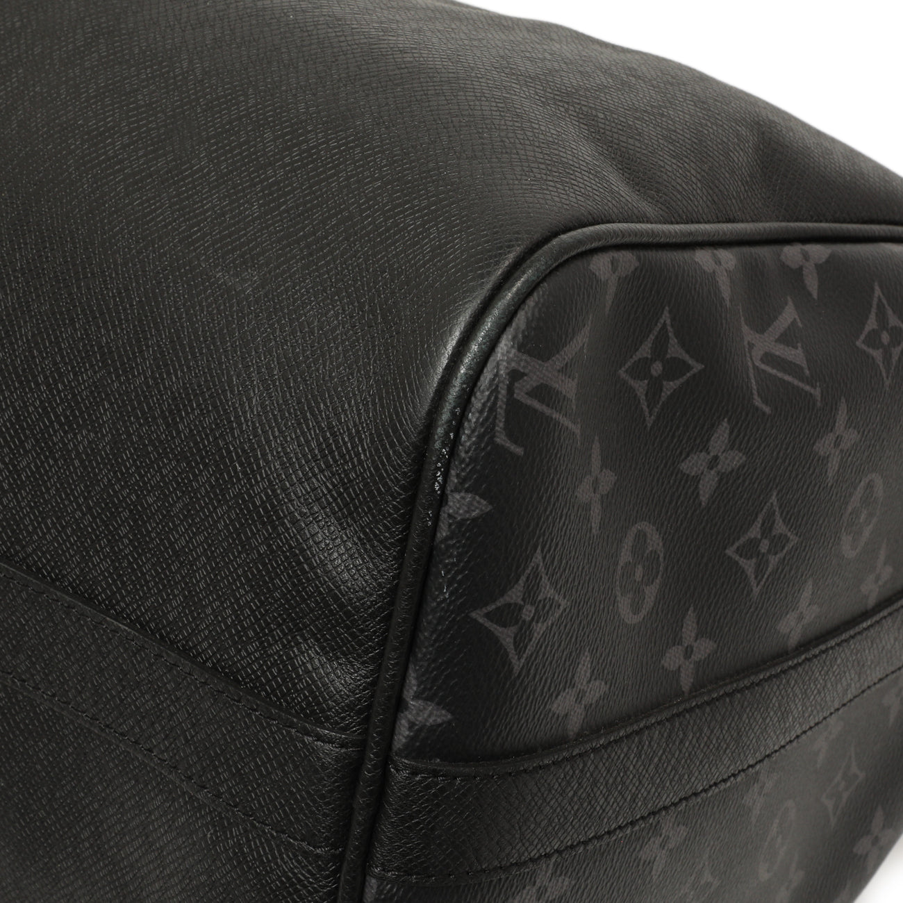 Exclusive Louis Vuitton Black Taigarama Keepall Bandouliere 50 — Alternate View 7